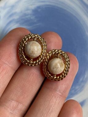 Cute Vintage Stud Earrings